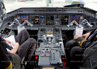 Gdansk Rebiechowo. Najnowsza maszyna Polskich Linii...