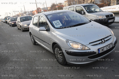 Kierowcy z Gdyni i okolic protestowali wspolnie przeciwko...