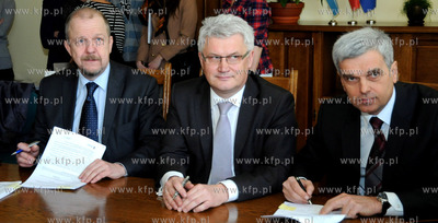 Urzad Miasta Gdyni. Wiceprezydent Gdyni Marek Stepa...