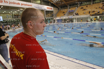 Szczecin. Nas basenie Floating Arena odbyla sie sztafeta...