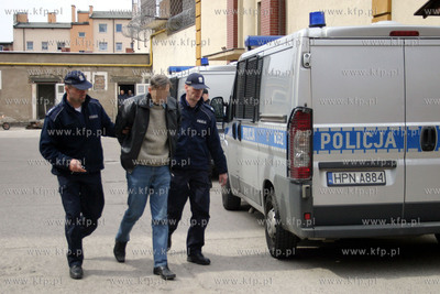 Sad w Wejherowie tymczasowo aresztowal mezczyzn oskarzonych...