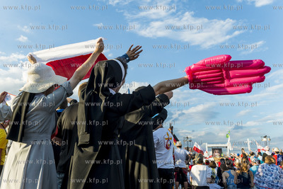 Młodzi z całego świata w sobotę, w przedostatni...