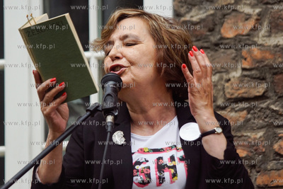 Gdańsk. Biblioteka na ul. Mariackiej. Narodowe czytanie...