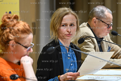 Miejska Biblioteka Publiczna - Sopoteka. Teatr Przy...