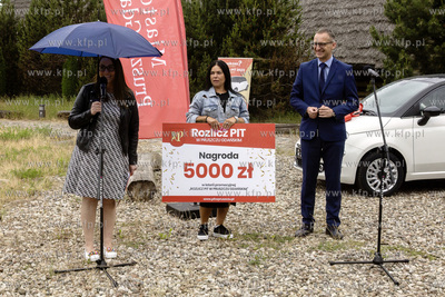 Wręczenie nagród laureatom Loterii PIT w Pruszczu...