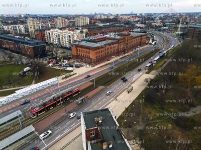Panorama Gdańska. Widok dawne koszary przy ulicy Podwale...