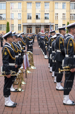 Gdynia. Akademia Marynarki Wojennej. Uroczysta promocja...