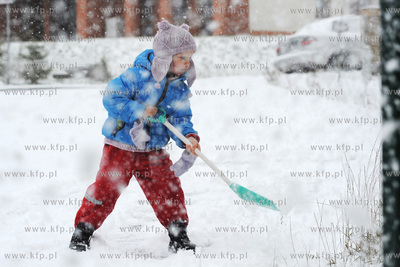 Pierwszy porzadny snieg w Gdansku. Dzieciaki dlugo...