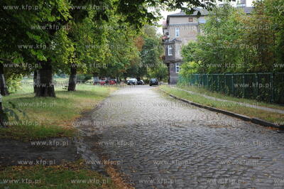 Brukowa ul. Wiosny Ludow w Gdansku. 17.08.2009 Fot....