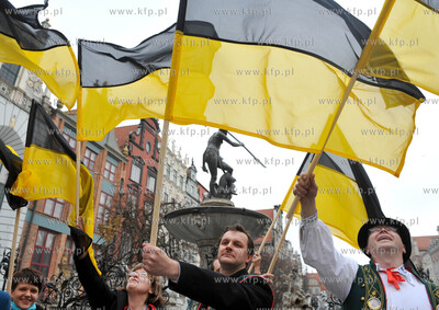 Gdansk, Dlugi Targ. Z okazji Dnia Jednosci Kaszubow...
