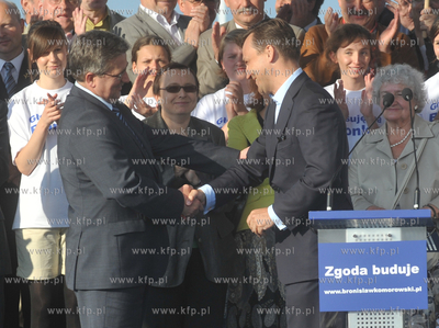 Zakonczenie kampanii wyborczej kandydata na urzad Prezydenta...