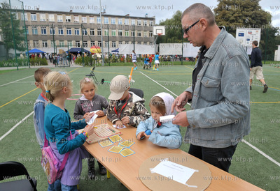 Festyn Poznajmy się na Siedlcach  na pozegnanie lata...