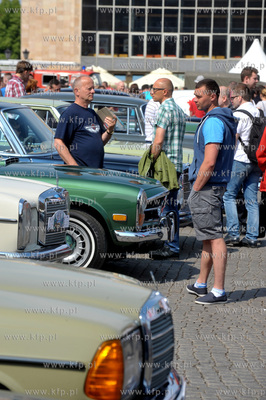 Gdansk. Targ Weglowy. XV Zlot Zabytkowych Mercedesow.
28.05.2016...