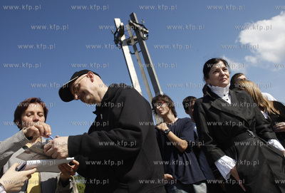 Gdansk. Plac Solidarnosci. Gra plenerowa SEGMENT, czyli...