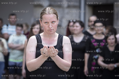 Gdańsk. ul. Długa i Długi Targ. Parada na zakończenie...