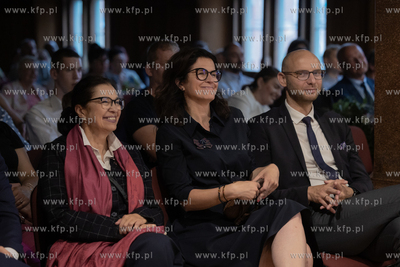 Ratusz Staromiejski. Spotkanie z Michałem Targowski,...