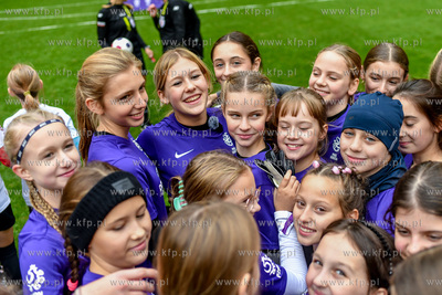 Mecz drużyn influencerek na Polsat Plus Arenie Gdańsk...