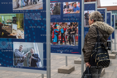 Forum Gdańsk. Otwarcie wystawy z okazji 80. urodzin...