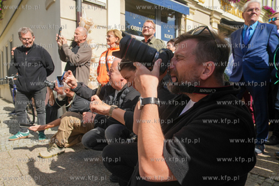 Gdańsk, Podwale Staromiejskie. Odłonięcie muralu...