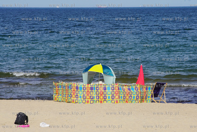 Sopot, plaża.  Nz. Parawan.  25.07.2022 / fot. Anna...