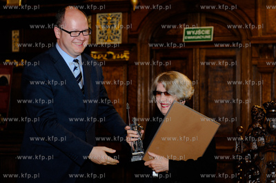 Gdansk. Dwor Artusa. Festiwal Solidarity of Art. Uroczyste...