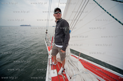 Jacht Operon Racing klasy Eko 60. Kapitan Jachtowy...