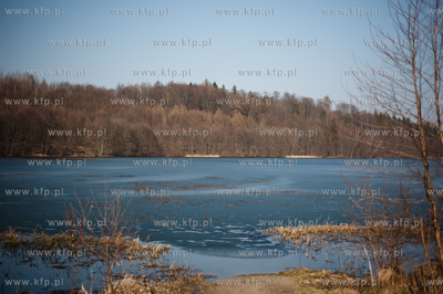 Kaszuby. Jezioro Przywidzkie.
17.03.2012
fot. Mateusz...