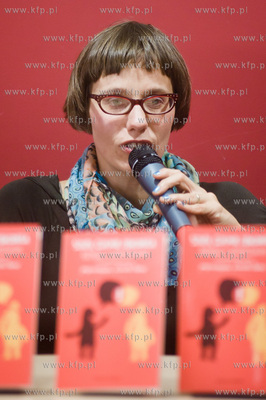 Gdansk. Biblioteka Manhattan w CH Manhattan. Spotkanie...