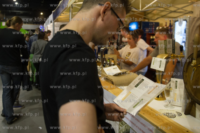 Miedzynarodowe Targi Gdanskie Amber Expo. Hevelka -...