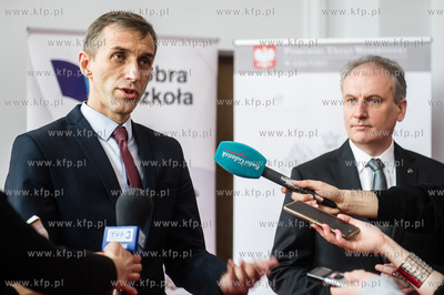 Gdańsk. Pomorski Urząd Wojewódzi. Sala im. Lecha...