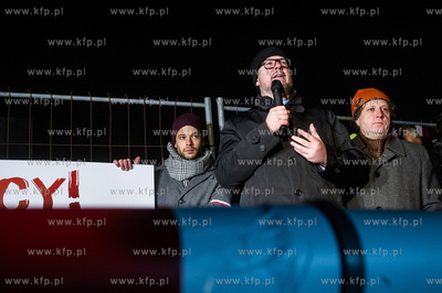 Gdańsk. Pikieta zorganizowana przez Komitet Obrony...