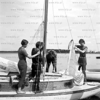 Oboz zeglarski Yacht Klubu Stoczni Gdanskiej w Gorkach...