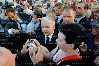 Gdansk. Plac Solidarnosci.  Wiec wyborczy Jaroslawa...