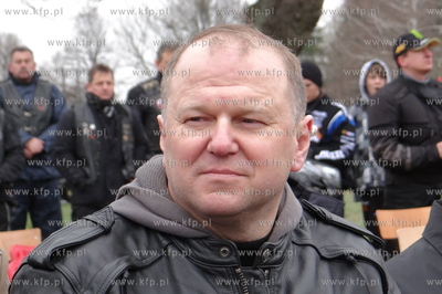 Braniewo. Ponad 300 motocyklistow z Rosji i Polski...