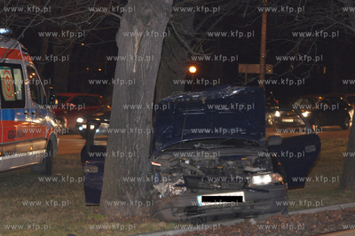 Do groznego wypadku doszlo na  Aleji Zwyciestwa w kierunku...