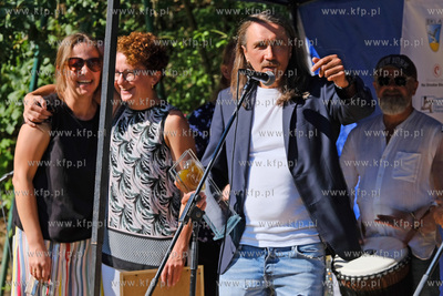 Sopot.  Wielkie sąsiedzkie grillowanie przy stadione...