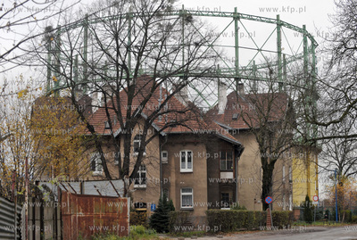 Gdansk. Ul. Podstoczna biegnaca wzdluz dawnego muru,...