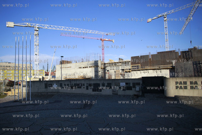 Gdans. Budowa siedziby Europejskiego Centrum Solidarnosci....
