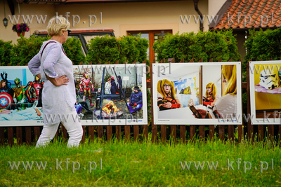V Wojnowski Festiwal Fotografii. Wystawa ponad 500...