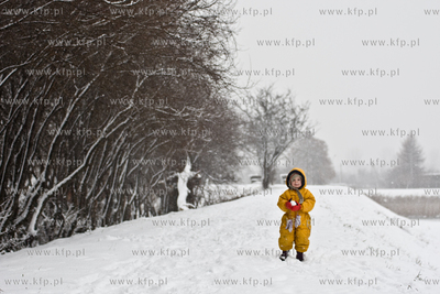 Zima w Gdansku, obfite opady sniegu na teranach spacerowych...