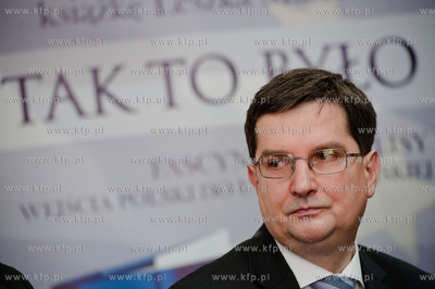 Gdynia. Konferencja prasowa Przewodniczacego Rady Krajowej...