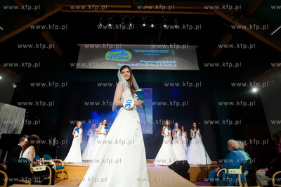 Gminny Dom Kultury w Pierwoszynie. Gala Finalowa Miss...