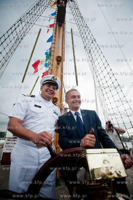 Gdynia. Wizyta prezydenta miasta Gdyni Wojciecha Szczurka...