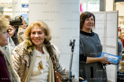 Gdynia. Centrum Handlowe Riviera. Premiera i promocja...