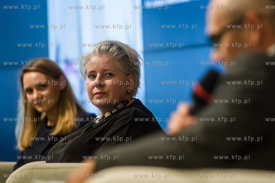 Europejskie Centrum Solidarności. Premiera albumu...