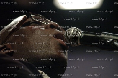 Slupsk, sala Teatru Dramatycznego. Koncert muzyki gospel...