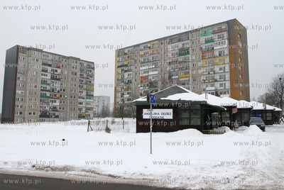 Gdansk. Mieszkancy blokow na ul. Kusocinskiego na Morenie...