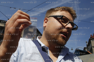 Szczecin. Marsza wolnosci dla konopi. Mlodziez, ktora...