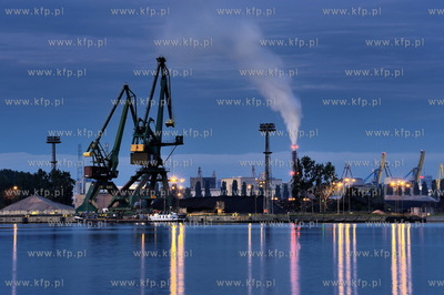 Gdansk, Port Gdanski. Nabrzeze Weglowe 
20.05.2010
Fot.Jan...
