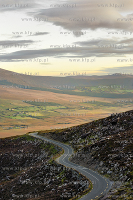 Irlandia. Gory w Connor Pas na polwyspie Dingle 
03.09.2010
Fot....